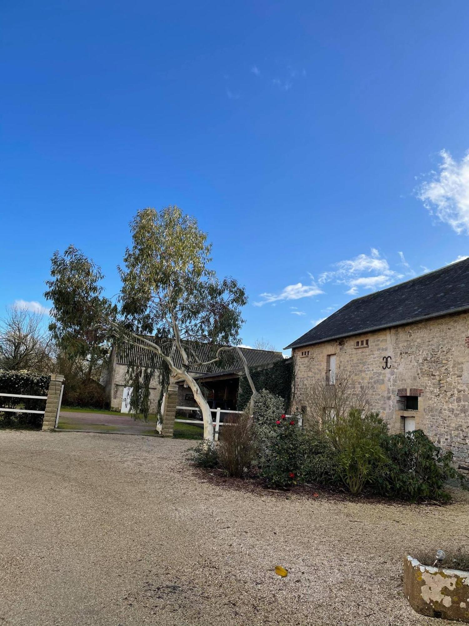 Les Chambres D'Omaha Beach Etablissement Avec Deux Chambres D'Hotes, Petit-Dejeuner Compris Fait-Maison Et Produits Locaux В'єрвіль-сюр-Мер Екстер'єр фото
